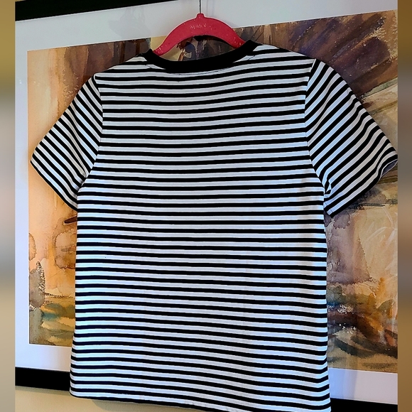 Michael Kors tshirt XS - Picture 6 of 16